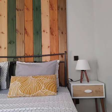 Lägenhet Maro's Family