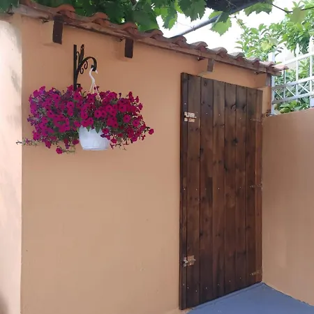 Maro's Family Lägenhet