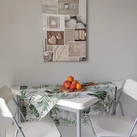 Lägenhet Maro's Family *